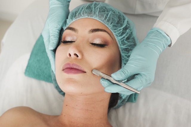 De behandelingen van Face Care Clinic