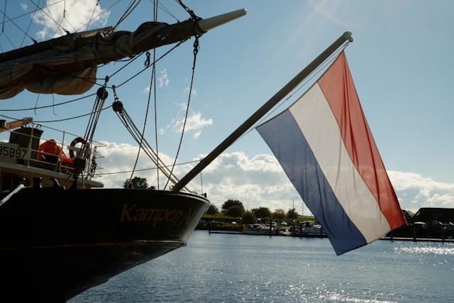 Wat is de beste webshop voor Nederlandse vlaggen?